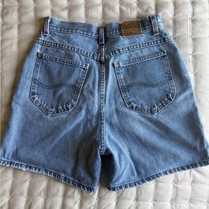 Vintage Lee Women's Light Blue High-Waist Denim Shorts